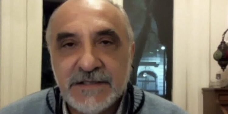 La ocupación de camas “se puede poner tensa” por la variante Ómicron