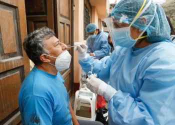 De todas las variantes del coronavirus, con Ómicron hay más posibilidad de reinfección por COVID-19