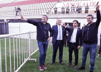 Sergio Massa propicia una mesa política oficialista, no se define sobre 2023 y apuesta a una agenda “de centro”