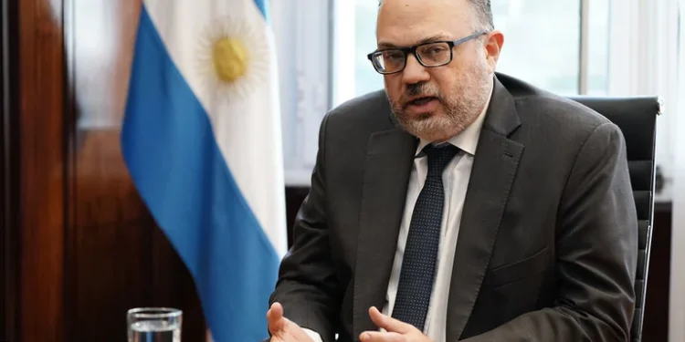 Causa Cuadernos: la Coalición Cívica pidió al ministro Kulfas que informe sobre la denuncia de cartelización de la obra pública