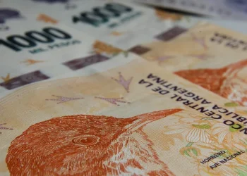 A cuánto llegarán el dólar y la inflación en 2022, en medio de la incertidumbre por el FMI