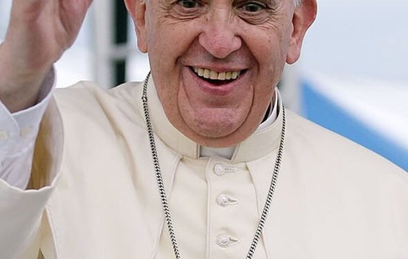 Francisco le otorgó más poder a la oficina vaticana que investiga abusos en la Iglesia