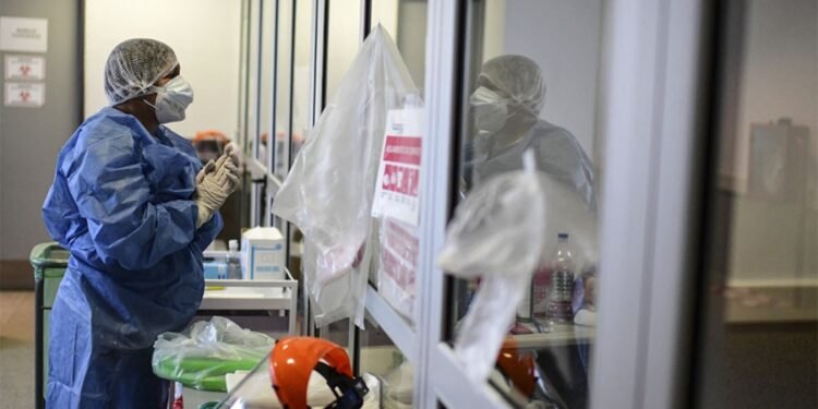 Reportaron 6.474 nuevos contagios de coronavirus en el país