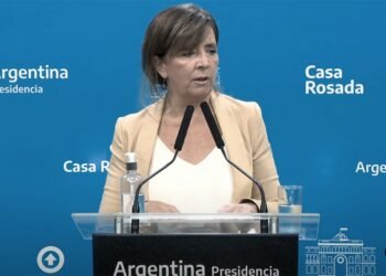 Gabriela Cerruti: “Esperamos que hoy en el Senado se apruebe el acuerdo con el FMI”