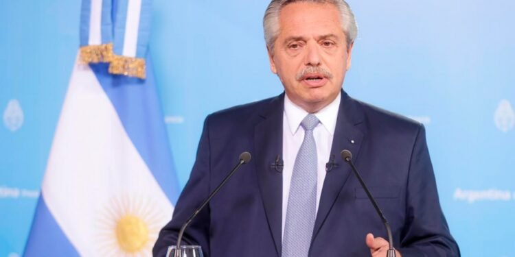 El Presidente encabeza una reunión del Consejo Económico y Social en el CCK