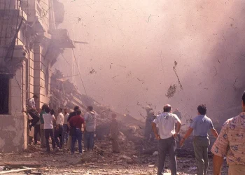 La embajada de Israel prepara una serie de homenajes, a 30 años del atentado a su sede en Buenos Aires