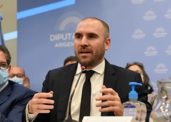 Guzmán: “La alternativa al acuerdo con el FMI es la incertidumbre”