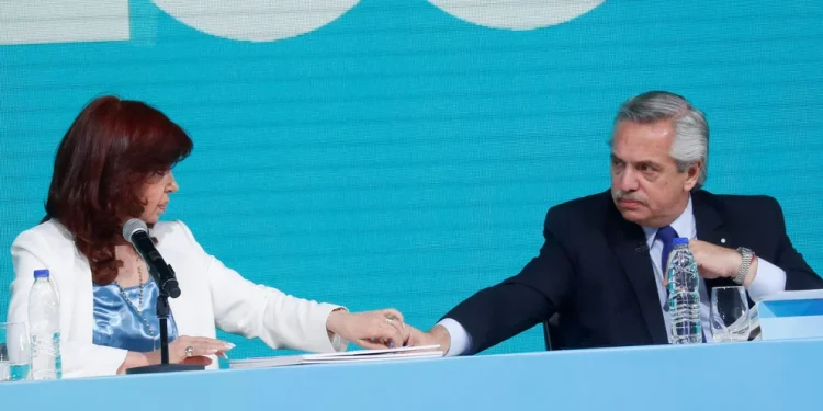 Alberto Fernández y Cristina Kirchner: una tregua frágil e inestable que será sometida a las pruebas del mercado