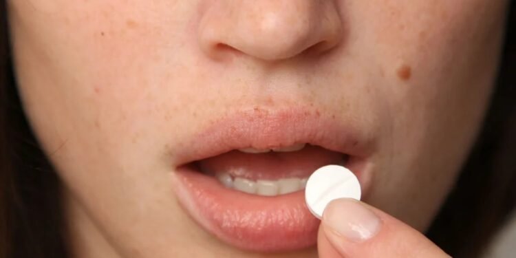 Para frenar el precio de los medicamentos, el gobierno extendió el acuerdo con las farmacias