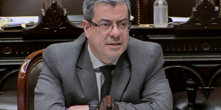 Germán Martínez: “Hay sectores que buscan una devaluación brusca del peso para mejorar sus márgenes de ganancias”