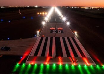 Reabren el aeropuerto de Posadas tras una inversión de 2.600 millones de pesos