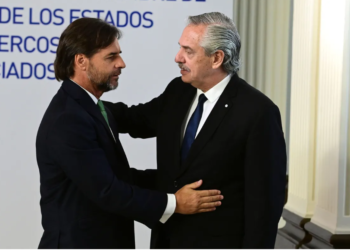 Uruguay lamenta el estancamiento del Mercosur y reconoce las tensiones con la Argentina