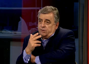 La oposición calificó el pedido de juicio político como “un apriete infame” a la Corte