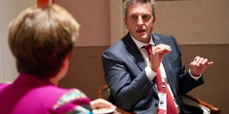 El Gobierno y el FMI se preparan para anunciar los últimos cambios al plan económico