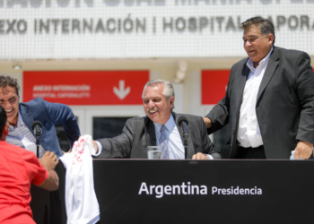 Alberto Fernández se recluye en los municipios de los intendentes que apoyan su estrategia electoral frente al kirchnerismo