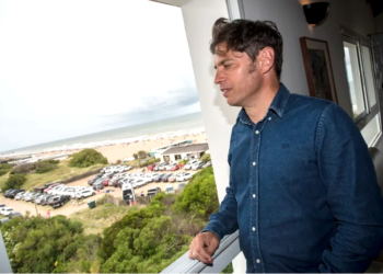 Axel Kicillof: “No haría todo igual que Massa, pero no soy yo el ministro de Economía”