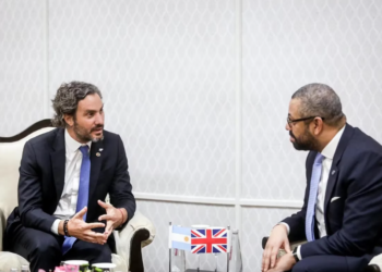 Malvinas: Santiago Cafiero le notificó al canciller británico el “fin” del acuerdo Foradori-Duncan