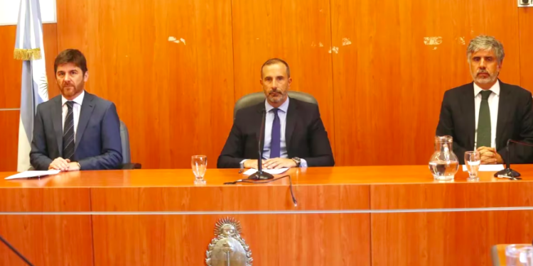 Los tres jueces que condenaron a Cristina Kirchner son de carrera judicial y fueron nombrados por ella