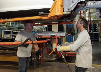 Nuevas medidas sobre el dólar: cómo funciona el mecanismo que intenta desactivar el Gobierno