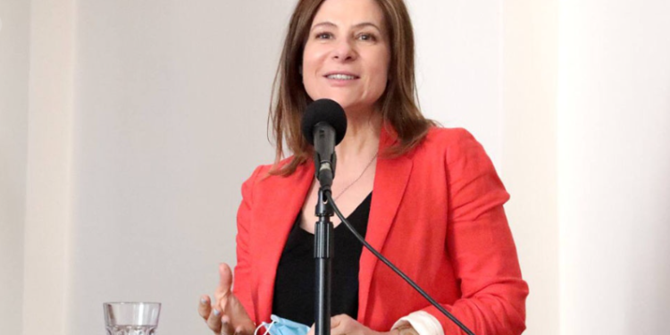 Florencia Saintout: «Cristina no es candidata porque no puede y hay que hacer que pueda»