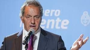 En medio de la tensión en el FdT, Daniel Scioli acelera su armado electoral y busca acercarse al kirchnerismo