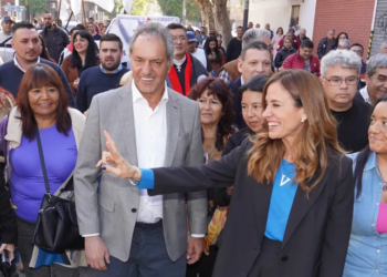 Scioli y Tolosa Paz se preparan para objetar el reglamento de las PASO en la Junta Electoral bonaerense