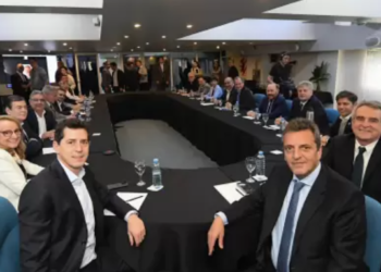 Massa: «Hoy ratificamos la unidad del peronismo y el espíritu federal de nuestra fuerza»