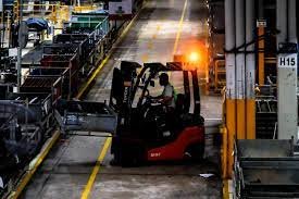 Los empresarios y los consultores económicos prevén una recesión más profunda tras la devaluación