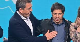 Axel Kicillof busca contener al núcleo kirchnerista