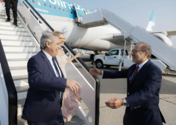 Alberto Fernández parte esta noche a India para participar del G-20 y después seguir su periplo por Chile, Cuba y Estados Unidos