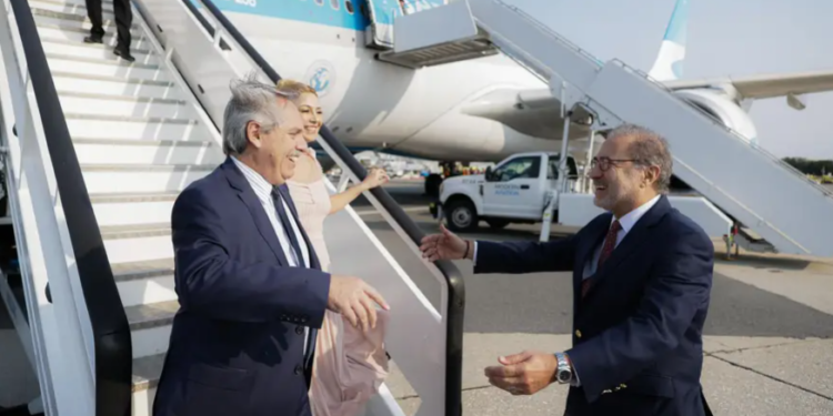 Alberto Fernández parte esta noche a India para participar del G-20 y después seguir su periplo por Chile, Cuba y Estados Unidos