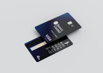 BANCO CIUDAD LANZA TARJETAS DE CRÉDITO CON INNOVADOR DISEÑO VERTICAL