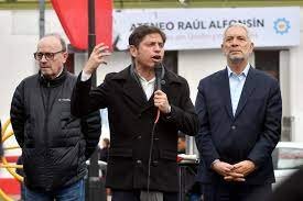 Kicillof se suma a la estrategia de Massa y encabeza la campaña en busca de los votos del radicalismo