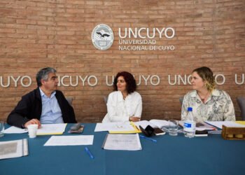 EDUCACIÓN FINANCIERA PARA ESTUDIANTES SECUNDARIOS