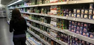 El Gobierno reforzó los operativos de control en supermercados para evitar góndolas vacías antes del balotaje