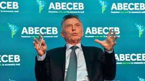 Milei priorizará la serenidad en el debate frente a Massa y volverá a apoyarse en el eje económico