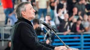 Máximo Kirchner: “Si tuviese que definir el DNU y la Ley Ómnibus diría que gobierna Macri”
