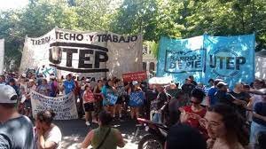 Tras el cruce con la ministra Pettovello, organizaciones sociales protestan frente a Capital Humano