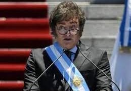 Milei apuntó contra los “Orkos” por la reacción del mercado tras el rechazo al DNU