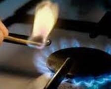El Gobierno avanzó con la quita de subsidios y definió un aumento del 300% para el gas desde abril