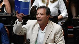 Oscar Zago anunció que su partido dejará el bloque de La Libertad Avanza
