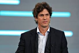 Martín Lousteau defendió el aumento a los senadores