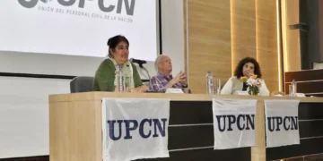 Unión del Personal Civil de la Nación (UPCN) logro un acuerdo salarial  pero la ATE rechaza el aumento y se mantiene firme