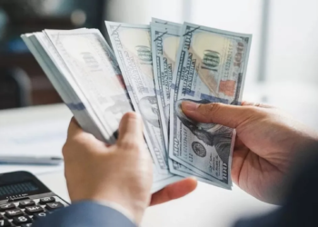 580 millones de dólares salieron de los bancos tras el blanqueo en octubre