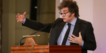 La economía real aún no arranca, el dato que complica los planes del Gobierno