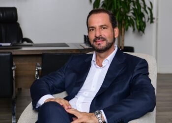 Los estudiantes secundarios de Escobar tendrán formación gratuita en tecnología, inteligencia artificial e idiomas