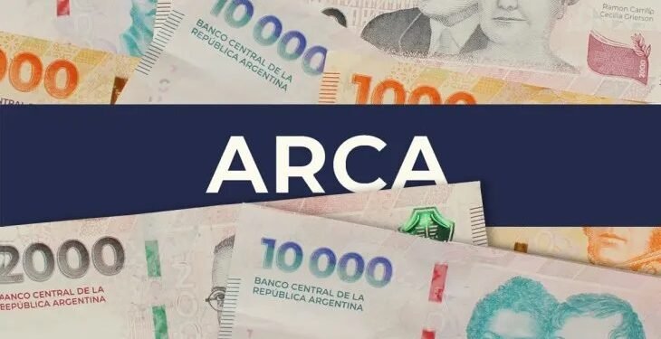 Aduana: ARCA establece cambios clave para el ingreso y salida de dinero en efectivo de los viajeros