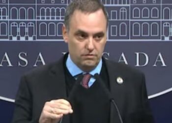 Empleado público: eliminan su feriado