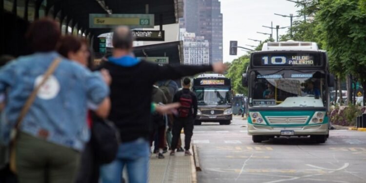 Pagos de $660 millones a empresas de la R.M.