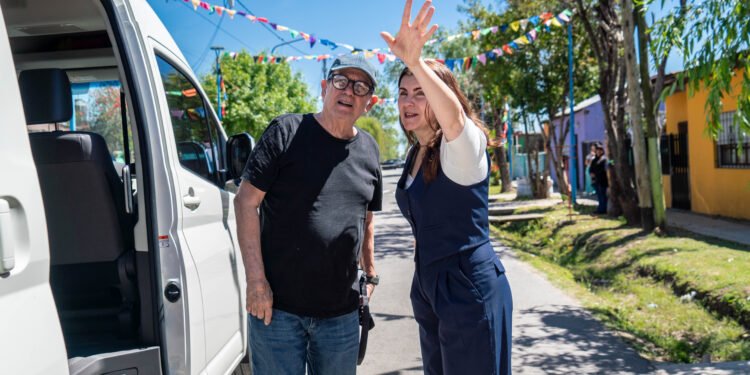 Mariel Fernández recibió a Silvio Rodríguez en Moreno
